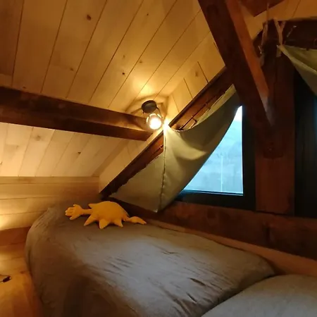 Lodge L'eco Libri *